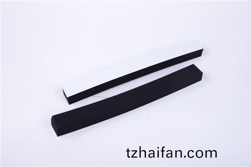 CR減(jian)震(zhen)保(bao)溫(wen)條(tiao)