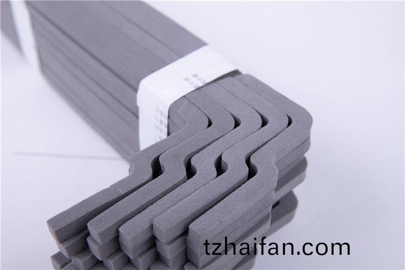 PE密(mi)封(feng)條