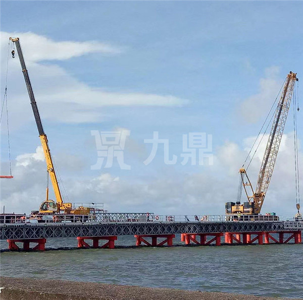 上承式9米(mi)寬鋼便橋(qiao)